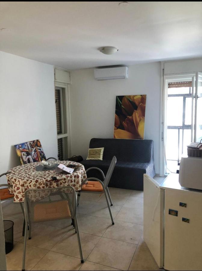 Sara Apartment Punta Omis Near Sandy Beach Buitenkant foto